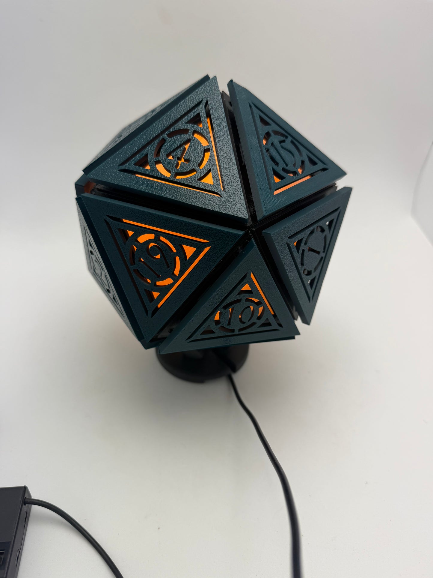D20 mini lamp ( Orange Light )