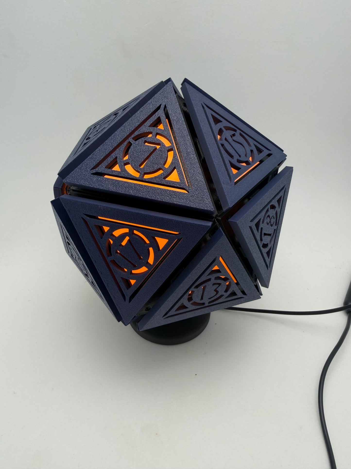 D20 mini lamp ( Orange Light )